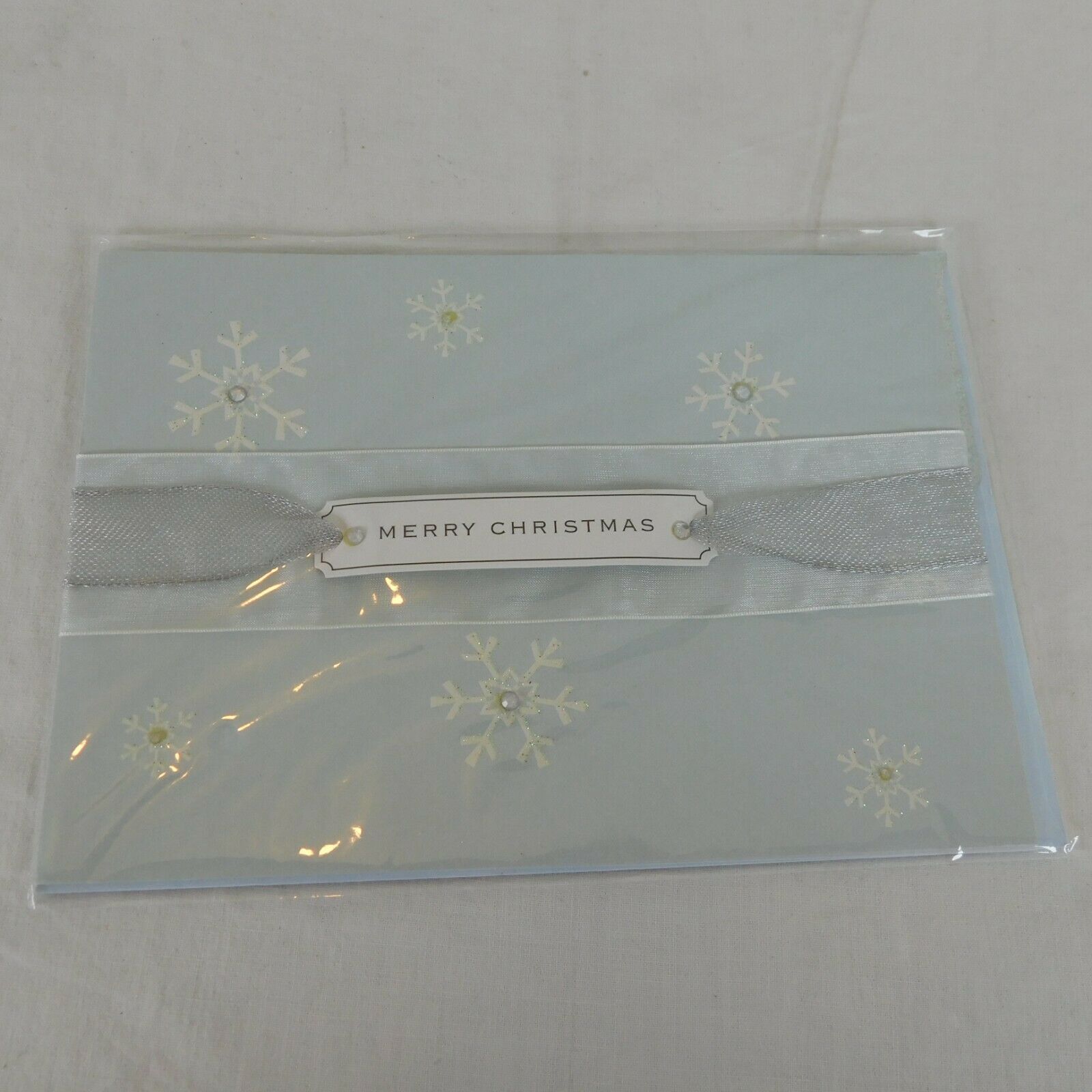 Paper Magic Group Merry Christmas Greeting Card Snowflakes Ribbon Tag Envelope - $4.00
