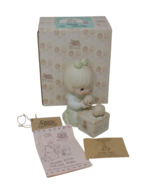 Precious Moments Always Room For One More Porcelain Figurine #C-0009 - $241.29 MXN