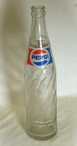 Pepsi Cola Swirl Glass Beverages Soda Pop Bottle 16 fl. oz. - $27.87 CAD