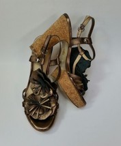 Marc Fisher Shoes Heels Sandals Cork Wedge Flowers Metallic Gold Size 6.5 M - $39.56