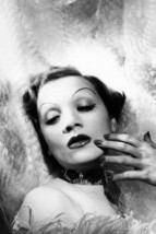 Marlene Dietrich vintage glamour photo 11x17 Mini Poster - £16.07 GBP