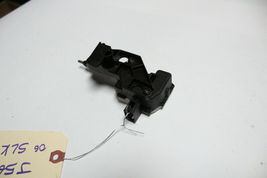 2005-2008 MERCEDES R171 SLK280 FUEL GAS DOOR OPEN ACTUATOR J5643 image 3