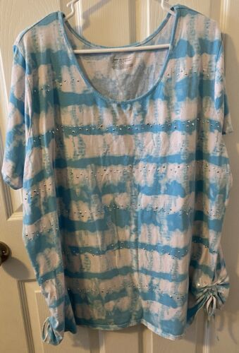 Lane Bryant size 14-16 Aqua &amp; White Pullover Top/Blouse with Bead Deco. - £7.34 GBP
