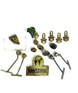 Lions Club Assorted Attendance Pins Tie Tacks Metal Enamel Vintage Dangl... - $486.00 MXN