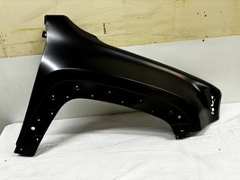 OEM 17 2018 2019 2020 2021 2022 2023 JEEP RENEGADE FRONT RIGHT FENDER 68... - $379.00