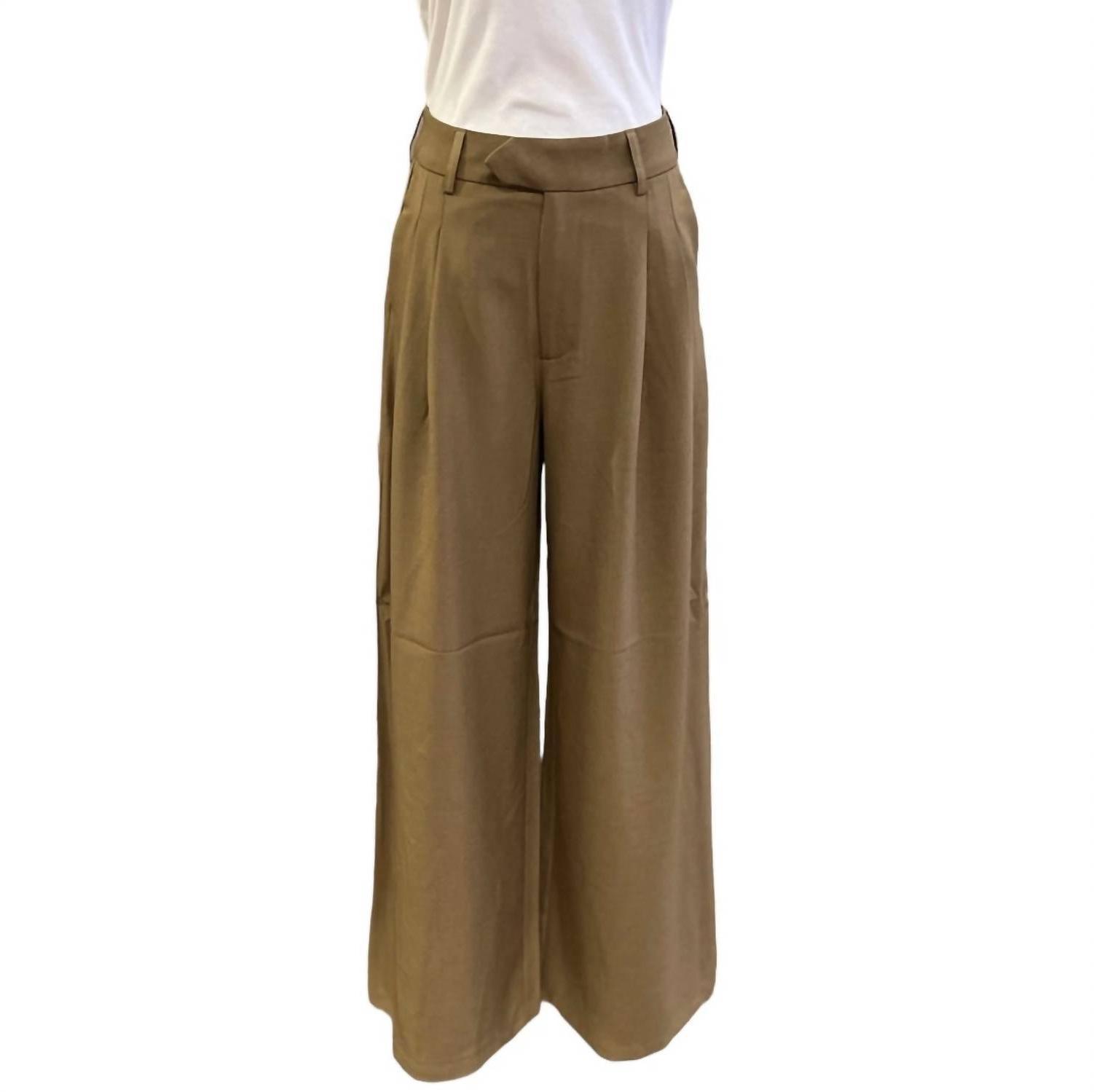 Molly Bracken the lily trouser size L - $58.41