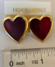 Earrings: Vintage Retro Purple Heart Posts: Metal Hypoalergenic New! - £0.81 GBP