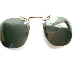 Vintage RETRO Polaroid Clip On Sunglasses Classic Style Green - $434.63 MXN
