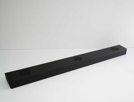 LG S95QR 9.1.5-Channel Soundbar with Wireless Subwoofer image 2