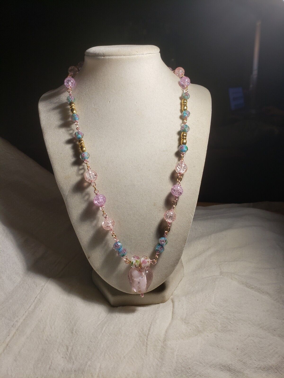 23-in Necklace Pink Purple Blue Beads W Pink Flowers Pink Vintage Heart Pendant - £24.56 GBP