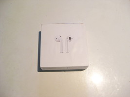 Apple Airpods 2nd Gen Bundle!!! - £105.43 GBP