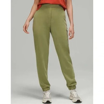 Lululemon Sweatpants Softstreme Relaxed High-Rise Pant Bronze Green Size 12 - $832.63 MXN
