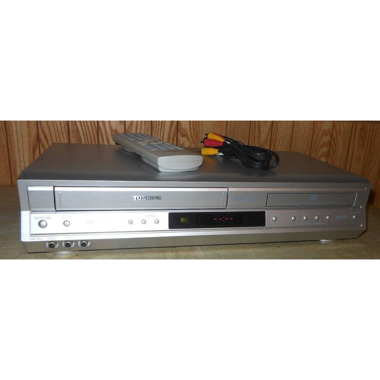 Toshiba vcr combo sd-v392su hot