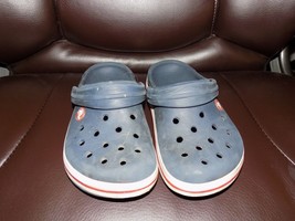 Crocs Crocband Navy Blue W/WHITE &amp; Red Stripe Shoes Size 1J Boy&#39;s - £15.49 GBP