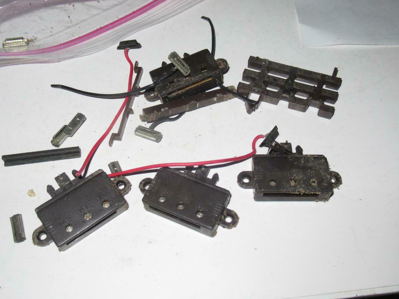 ATLAS  &#39;O&#39; -ASSORTED SWITCH MACHINES- GOOD FOR PARTS - M10 - $3.21