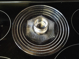 Vintage 1937 Louis A. Leppke Safe Serve Glass Plate w/ Starburst Center Design - £10.24 GBP