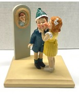 Francis Tipton Hunter Children Kissing Figurine Saturday Evening Post In... - £14.15 GBP