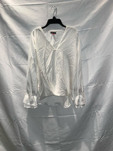 MSRP $89 Vince Camuto White Wrap Blouse Size Small - £26.44 GBP