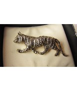 Vintage Tiger Brooch - $365.86 MXN