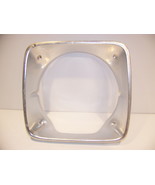 1976 PLYMOUTH VOLARE RH HEADLIGHT BEZEL OEM - $1,347.65 MXN