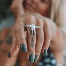 Retro Punk  Bull Rings For Men Women Creative Fashion Female Hip Hop Ring Jewelr - £6.97 GBP