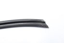 07-13 MERCEDES-BENZ W221 S600 WINDSHIELD RIGHT PASSENGER SIDE TRIM MOLDING E4589 image 6