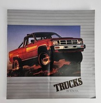 1984 Toyota Truck Models Sale Brochure Catalog - £30.33 GBP