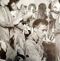US Air Crew Men Prepare For A Strike 1945 WW2 Photo Print Military DWHH8 - $39.99