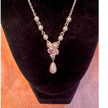 Vintage SAQ Faux Pearl, Rhinestone, Rose Silver Y 16&quot; Necklace w/ 3&quot; Extender - £11.73 GBP