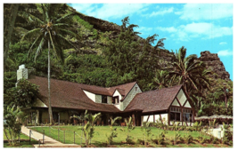 The Crouching Lion Inn Kahana Bay Hawaii Postcard - £6.96 GBP