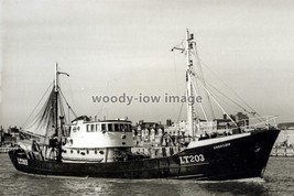 TZ044 - Lowestoft Trawler - Annrobin LT203 - print 6&quot; x 4&quot; - £2.19 GBP