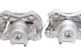 03-06 INFINITI G35 COUPE FRONT LEFT & RIGHT BRAKE CALIPERS PAIR Q6223 image 9
