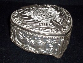 Vtg Lg Ornate Davco Ltd Silver Plate Hinged Victorian Trinket Jewelry Box~Lined - £11.07 GBP