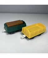Thomas &amp; Friends TOMY TrackMaster Cargo Cars With 2 Logs Yellow And Green - £6.25 GBP