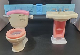 Fisher Price Little Mommy GOTTA GO Doll Potty Flushing Toilet &amp; Sink Sounds - £47.41 GBP