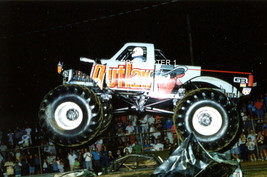 JERSEY OUTLAW Ford Monster Truck 4x6 Color Drag Racing Photo Atco Dragway - £1.99 GBP