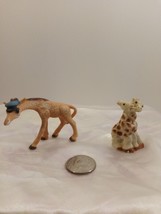 Lot of 2 Miniature Giraffe Figurines - £11.59 GBP
