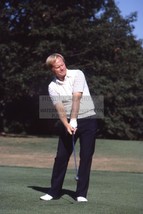 Jack Nicklaus &quot;Golden Bear&quot; Proffesional Golfer Hitting Ball 1940 4X6 Postcard - $8.96