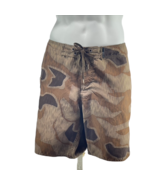 Volcom Swim Shorts Camo Medium Length Board-shorts / Trunks Men&#39;s Size 38 - £9.33 GBP
