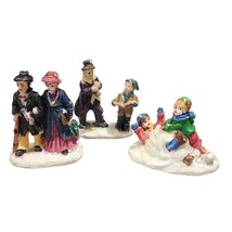 Miniature Winter Snow Playing Country Christmas Village Figurines 2&quot;x2&quot; ... - $399.90 MXN