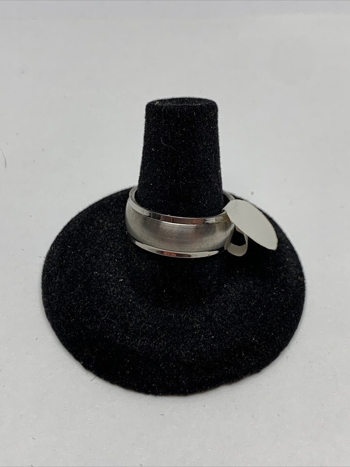 Stainless Steel Mens Two Tone Wedding Band Ring Size 8 KG Fashion Jewelry - $14.85 Stainless Steel Mens Two Tone Wedding Band Ring Size 8 KG Fashion Jewelry - $14.85