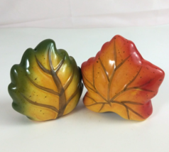 Vintage Beautiful Fall Leaves 2.5&quot; Salt &amp; Pepper Shakers - $11.63
