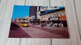 Atlantic City - boardwalk at the queen of resorts - £3.12 GBP