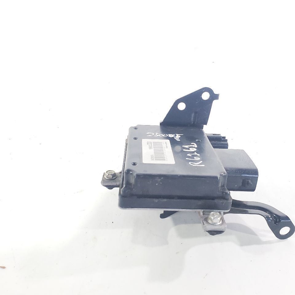 2014 2020 Mitsubishi Outlander SE OEM 2.4L FWD 1860C223 Valve Control  Item image 5