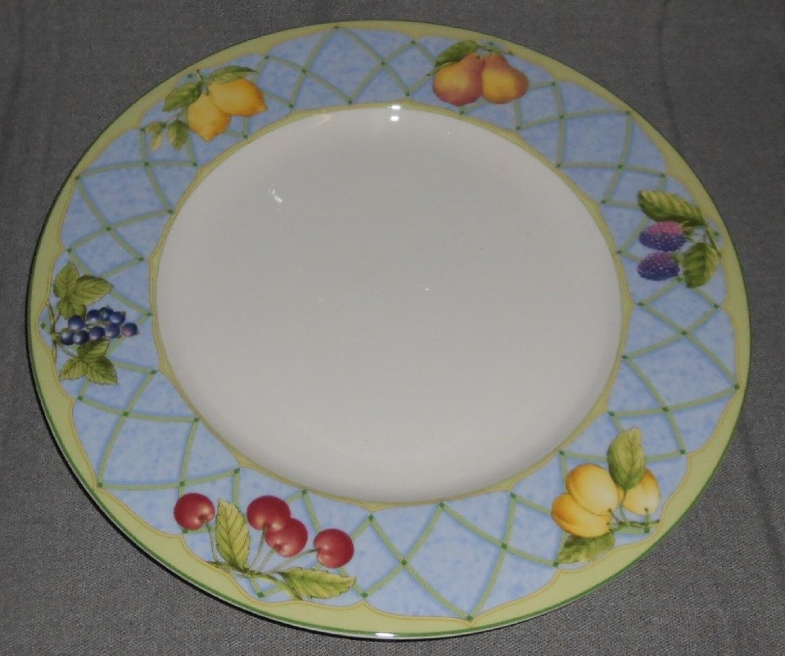 Set (4) Mikasa Optima FRUIT RAPTURE PATTERN Dinner Plates Item image 5