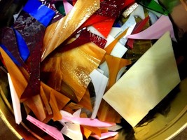 3lbs. Grab Bag of Stained Glass Scrap Pieces Assorted Colors - £19.75 GBP