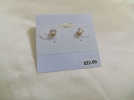 Department Store 0.5 ctwt Gold Tone Cubic Zirconia Stud Earrings E496 - £6.64 GBP