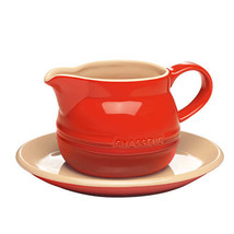 Chasseur La Cuissn Gravy Boat and Saucer - Red - $50.14