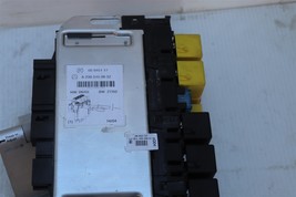 Mercedes R230 SL500 SL550 Front SAM Fuse Box Control Module A2305450832 image 5