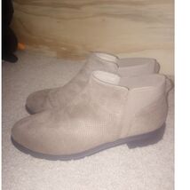 Women's Dr. Scholls Comfort Ankle Boots Brown 9.5  - $22.50
